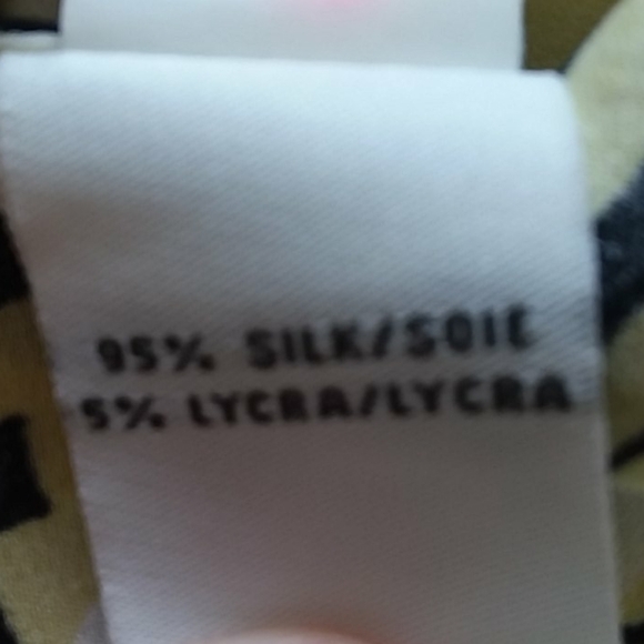 Diane Von Furstenberg New Cahil printed blouse - Picture 8 of 8